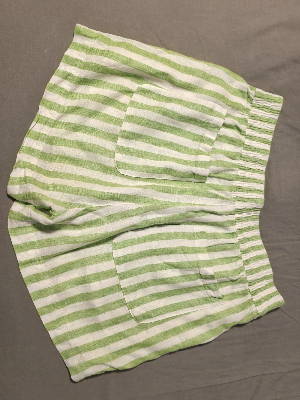 Old Navy Green and White Striped Elastic-Waist Shorts - Picture 2 of 5